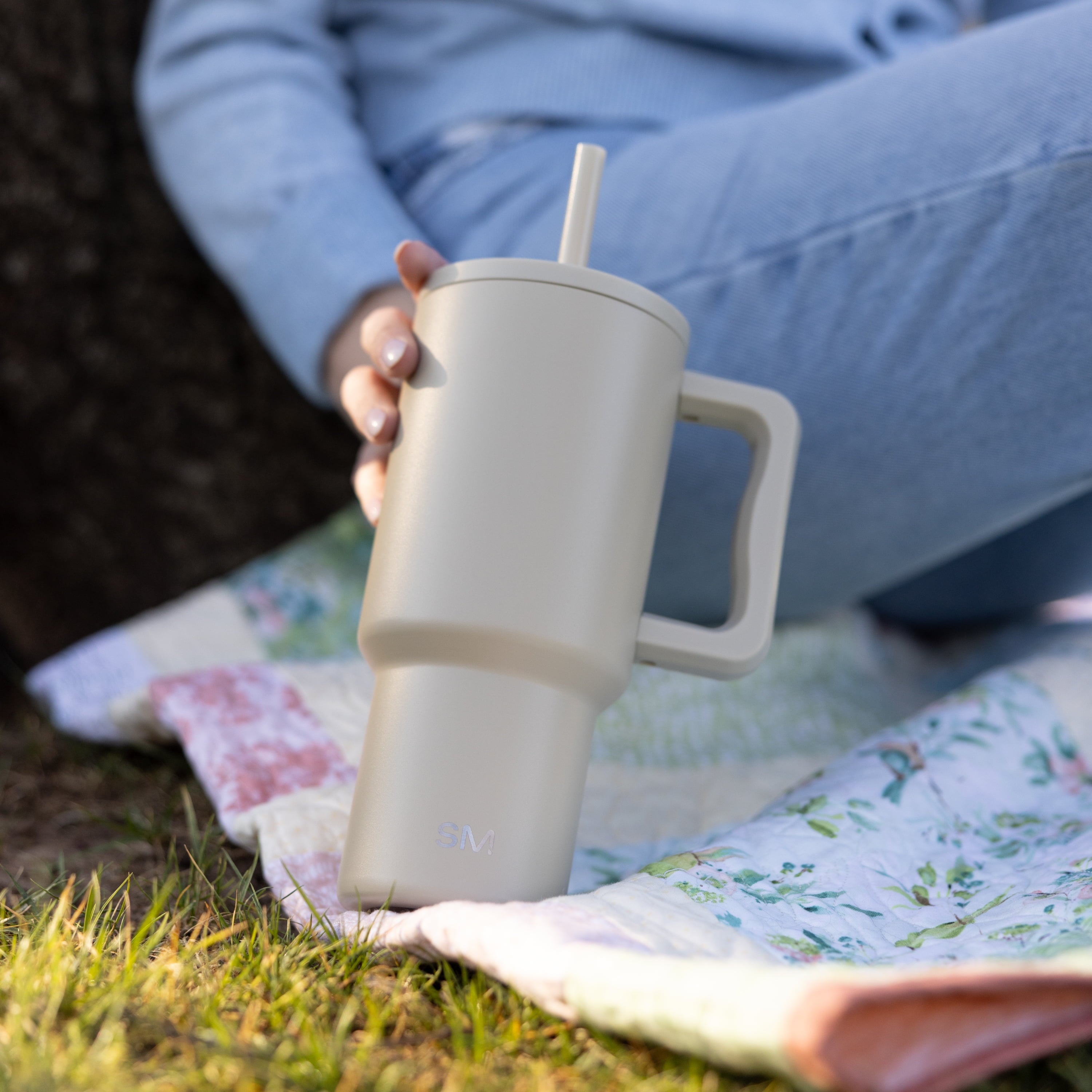 Simple Modern 30 fl oz Insulated Stainless Steel Trek Tumbler with Straw Lid | Seaglass Sage and Cream Checkmate C690P