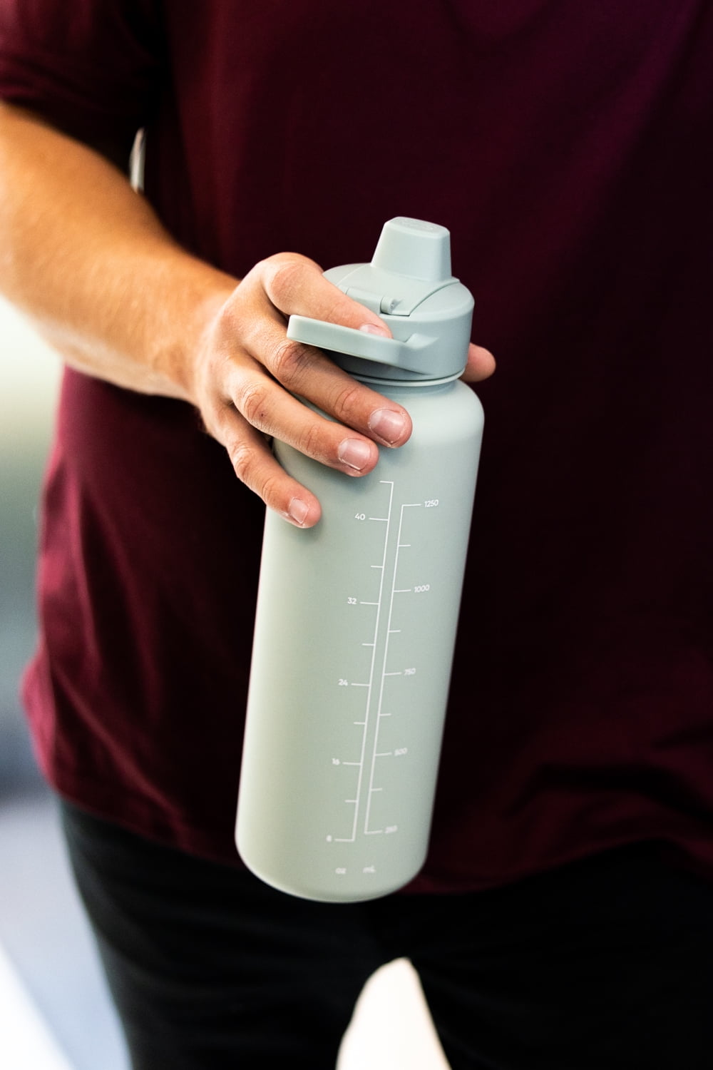 Simple Modern 48 fl oz Reusable Tritan Summit Water Bottle with Silicone Straw Lid|Seaglass Sage C402W