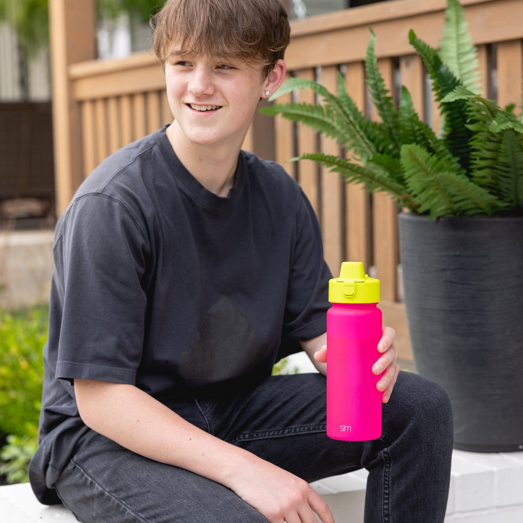 Simple Modern 22 fl oz Reusable Tritan Summit Water Bottle with Silicone Straw Lid|Raspberry Chartreuse C405L
