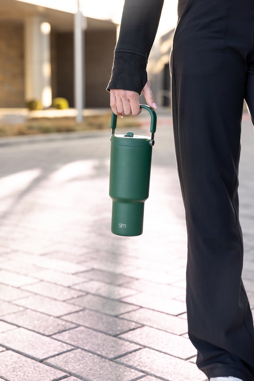 Simple Modern 30 fl oz Insulated Stainless Steel Trek Pivot Tumbler with Straw Lid and Top Handle|Forest C400V