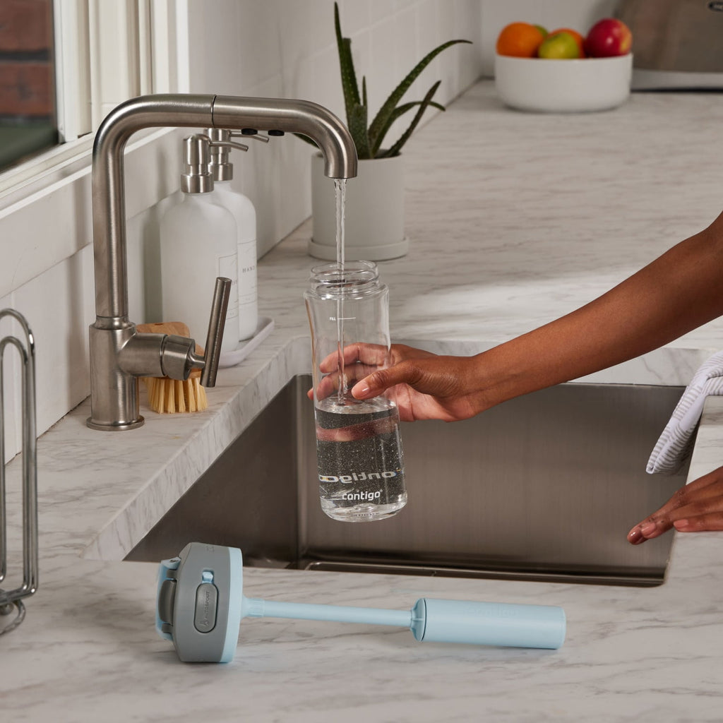 Contigo 24 oz. Wells Plastic Filter Water Bottle - Salt C018Q
