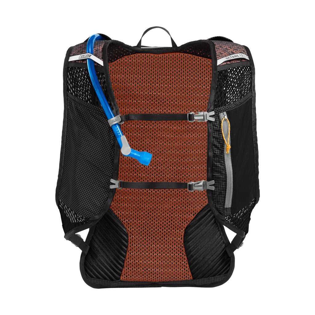 Octane™ 12, Fusion 2L, Black/Apricot C263L