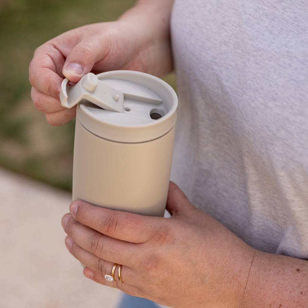 Simple Modern 16 fl oz Insulated Stainless Steel Voyager Coffee Tumbler with Insulated Flip Lid C394P