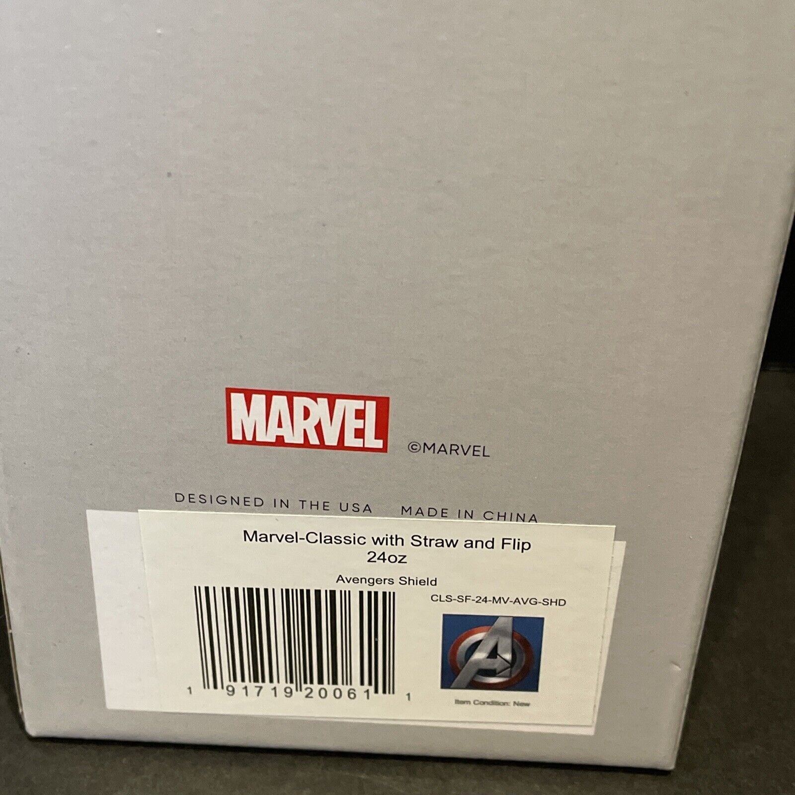Simple Modern Insulated Avengers Shield 24oz  Tumbler W/Flip Lid and Straw Lid C426F